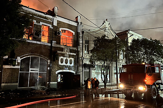 В картинной галерее в Сухуме произошел пожар