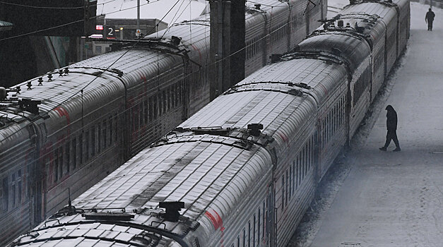 Поезда задерживаются в Татарстане после сильного снегопада