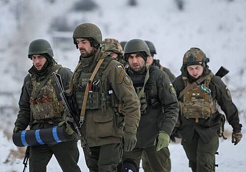 Экс-советник Пентагона заявил о гибели 400 американцев на Украине