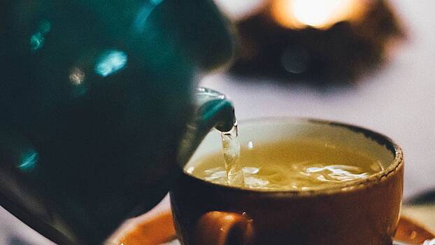 Врачи рассказали, как зеленый чай влияет на давление