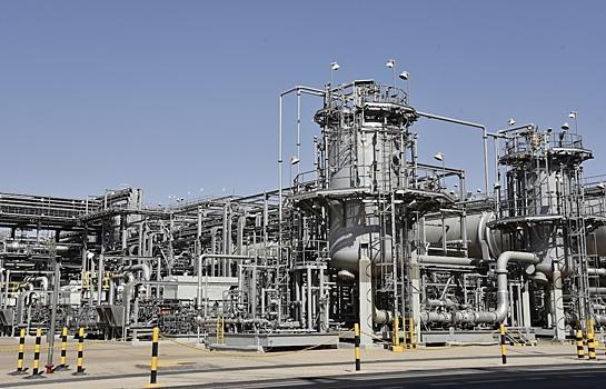 Зачем саудиты развязывают ценовую войну на рынке нефти