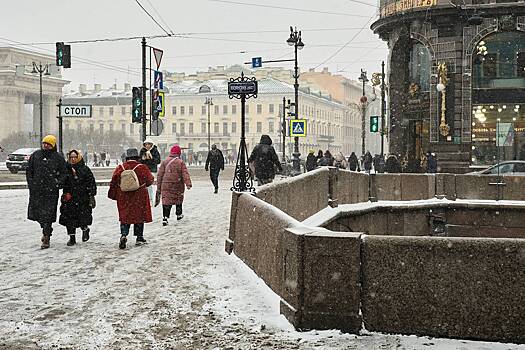 Жители Петербурга сообщили о раздавшемся в городе громком звуке