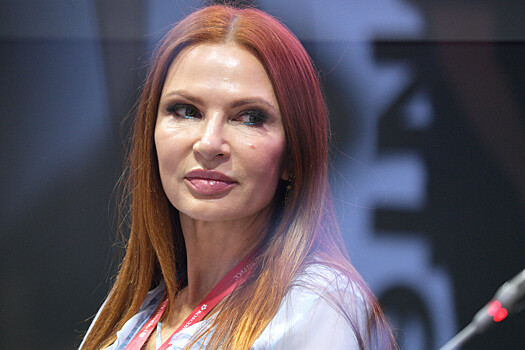 Актриса Бледанс заявила, что вдовец Гурченко подарил ей вещи певицы