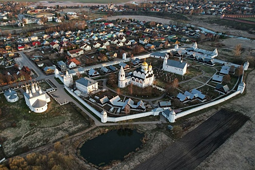 Туристы начали бронировать отели во Владимире  за 200 дней до путешествия