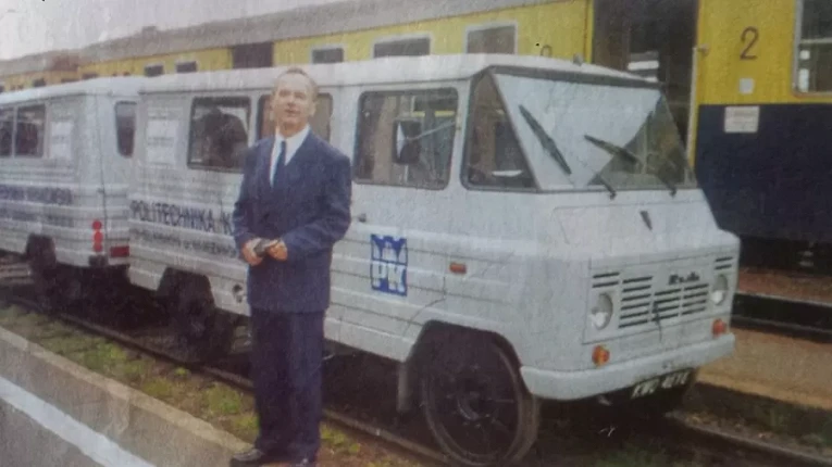 Было и такое: фургончики Zuk A07 стали необычной железнодорожной дрезиной Mitor-013