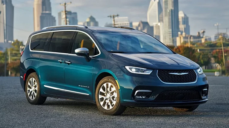 Chrysler готовит полноценный модельный ряд, но минивэн останется ключевым продуктом2