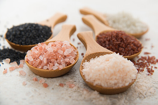 Daily Mail: употребление обычной поваренной и морской соли нужно ограничивать