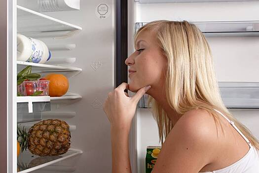 Домохозяйкам посоветовали срочно положить мел в холодильник