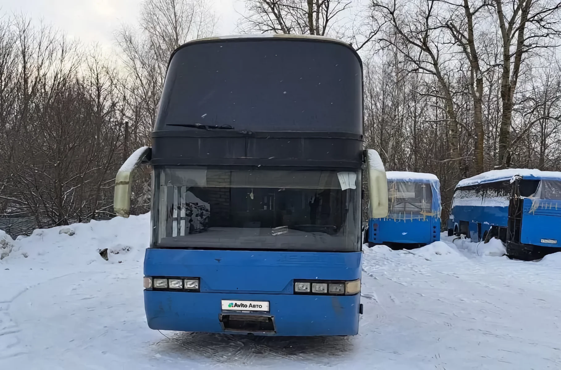 Два редчайших автобуса-гиганта продают в России1