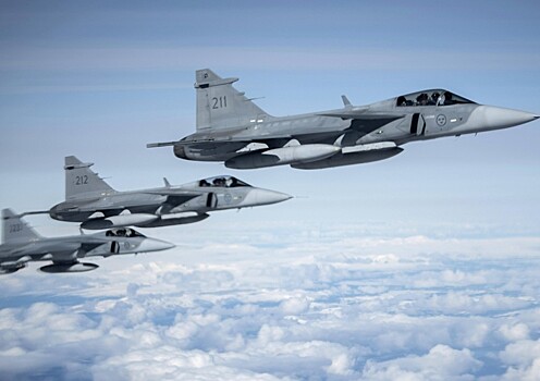 Еще четыре шведских истребителя Gripen могут достаться Венгрии