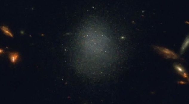 «Джеймс Уэбб» обнаружил галактику, которой не должно было существовать