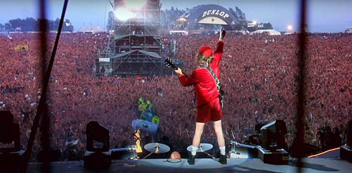 Группа AC/DC анонсировала первый тур за восемь лет