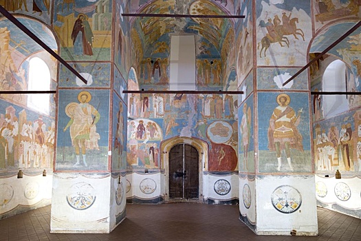 Искусственный интеллект восстановит на Вологодчине фрески Дионисия 1502 года