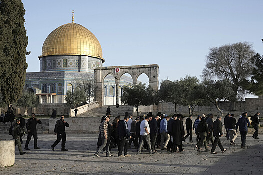 Израиль пустит не более 15 тыс. палестинцев на Храмовую гору во время Рамадана