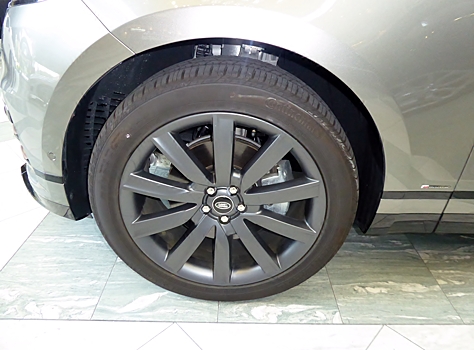 Land Rover намерен ограничить предельный размер колес авто