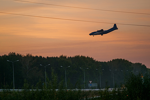 Летевший из Сочи в Кемерово борт сменил курс из-за больного пассажира