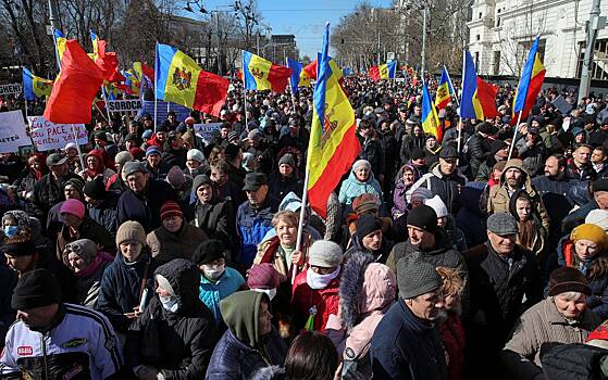 Молдавская оппозиция начала антиправительственный митинг в Кишиневе