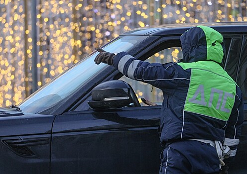 Набитый наркотиками Mercedes остановили в Москве