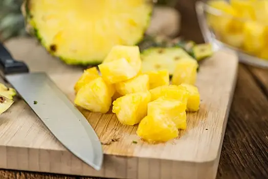 Не только вкусный: полезные свойства ананаса