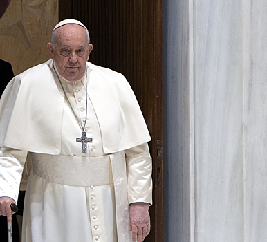 Папа Римский выступил с заявлением по конфликту на Украине