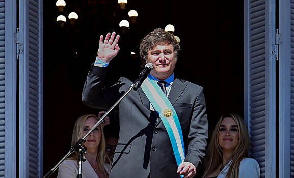 Президент Аргентины извинился перед папой Римским
