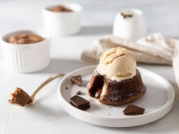 Приготовьте идеальный десерт к 14 февраля — декадентский, горячий, шоколадный.0