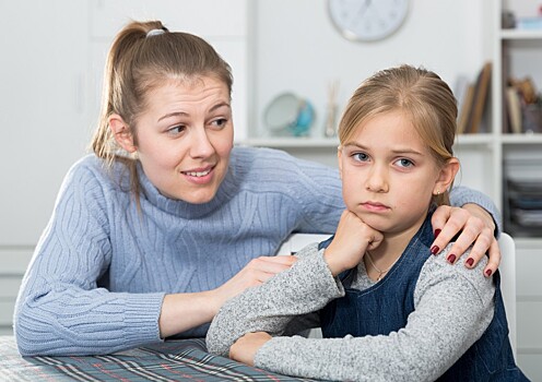 Психолог назвала фразы, которые нельзя говорить ребенку при стрессе