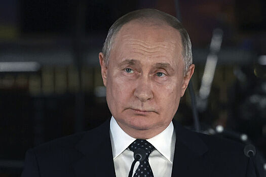 Путин поручил представить предложения стимулирования спроса на робототехнику