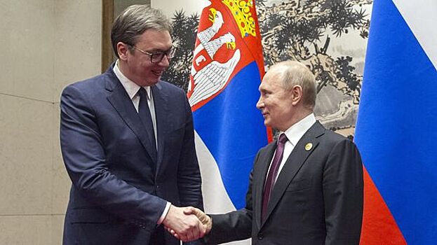 Путин поздравил Вучича с Днем государственности Сербии