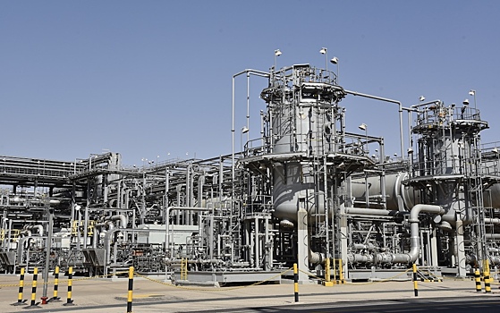 Саудовская Аравия сохранила цены на свою нефть для Азии