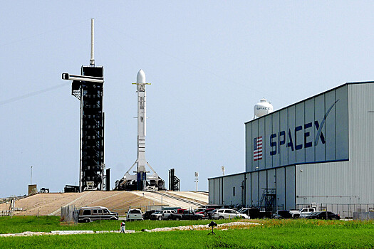 SpaceX Маска переехал из Делавэра в Техас