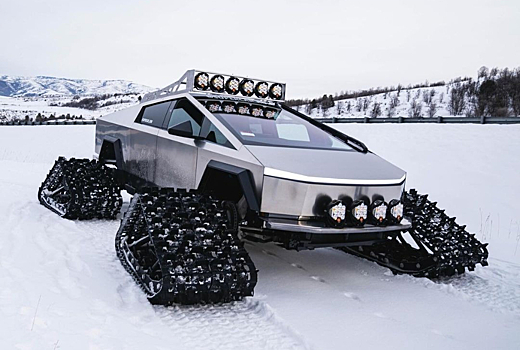 Tesla Cybertruck превратили в безумный снегоход на гусеницах, но он сломался