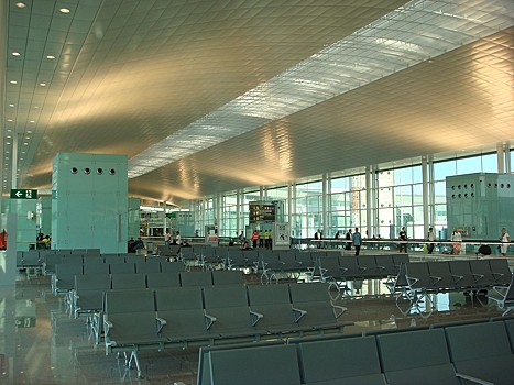 В аэропорту Барселоны произошла утечка радиоактивного вещества