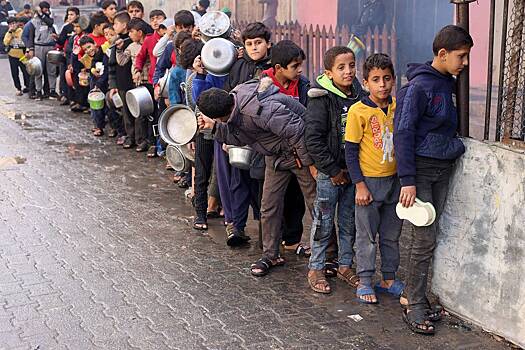 В ООН заявили о приостановке продовольственной помощи в секторе Газа