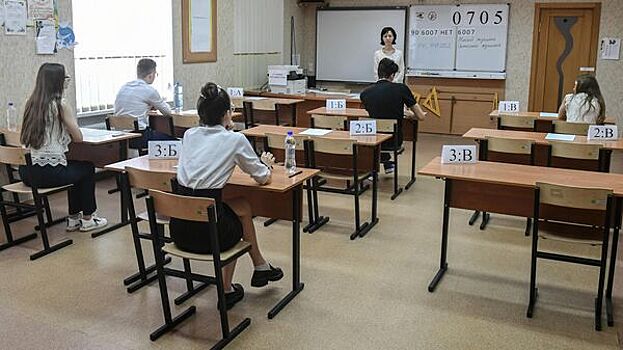 В российских школах сегодня проходит ОГЭ по русскому языку