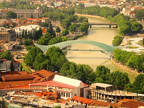 В Тбилиси планируют соорудить новую пятизвездочную гостиницу