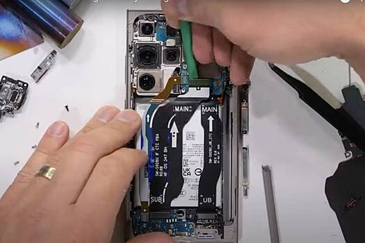 Внутри Samsung Galaxy S24 Ultra обнаружили алюминий, титан и пластик