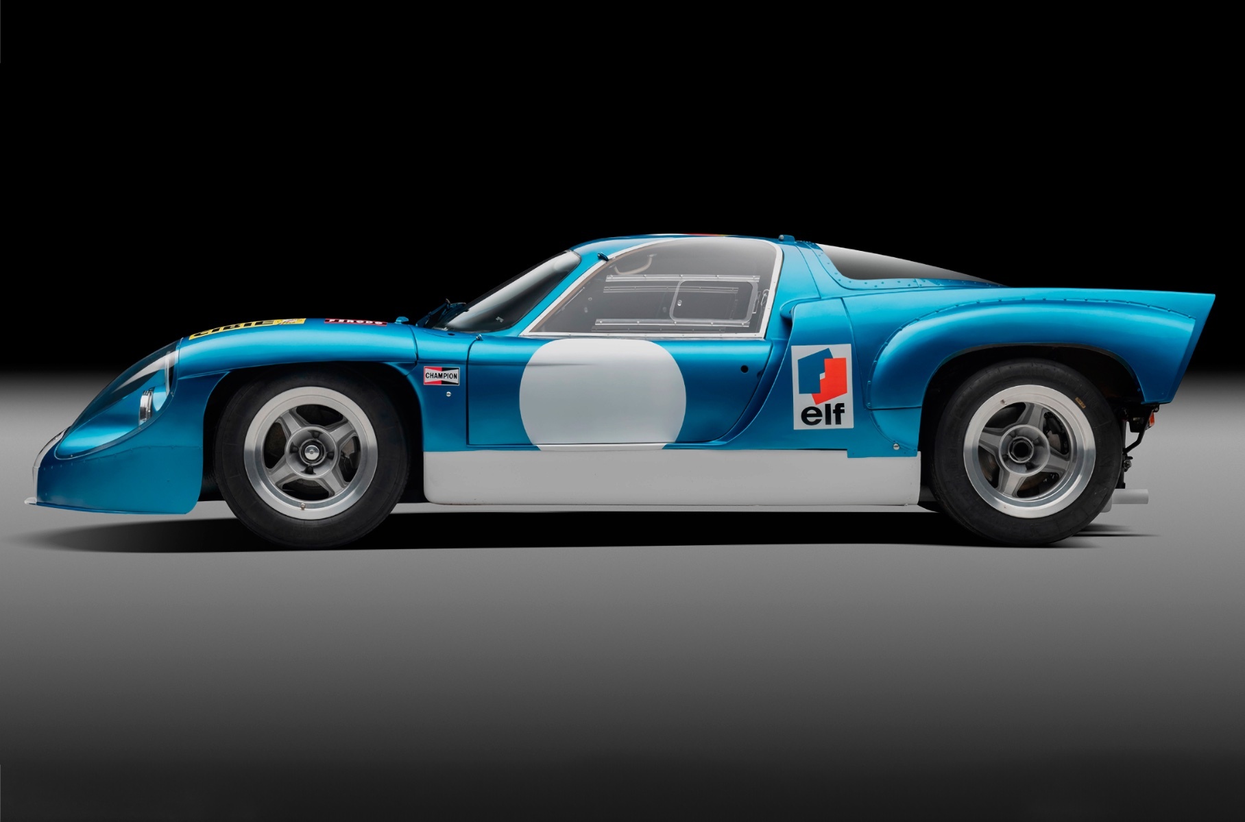 Zagato сделала из Alpine A110 «двуликий» спорткар в стиле лемановского прототипа конца 60-х8