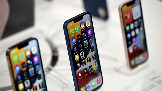 Bloomberg: Минюст США готовится подать иск против Apple из-за ограничений в iPhone