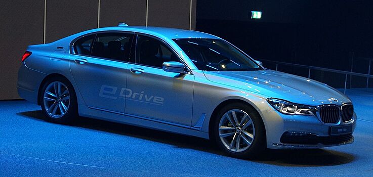 BMW отзовет в США свои электрокары