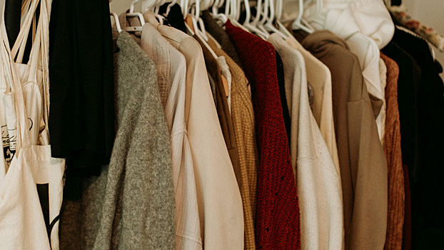 Что должно быть в гардеробе у каждой модницы? Главные тренды в одежде этой весной