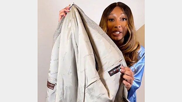 Девушка купила пиджак Yves Saint Lauren за 900 рублей в секонд-хенде