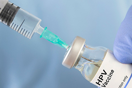 Эксперт объяснила, когда в РФ появится своя вакцина от ВПЧ