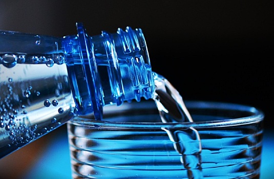 Почему нужно пить больше воды