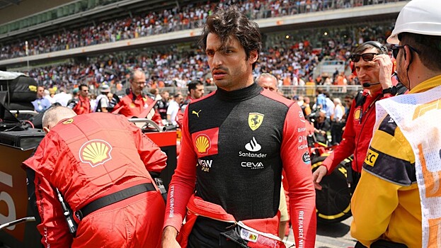 Ferrari приняла решение по участию Карлоса Сайнса на ГП Австралии