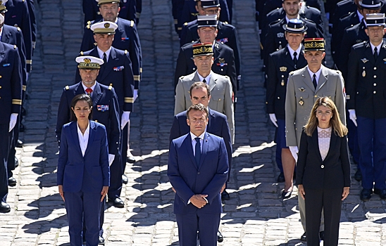 Глава Генштаба Франции: помощь Киеву может пойти дальше поставок оружия