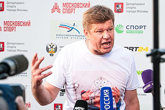 Губерниев иронично ответил на высказывание Гараничева о завершении карьеры
