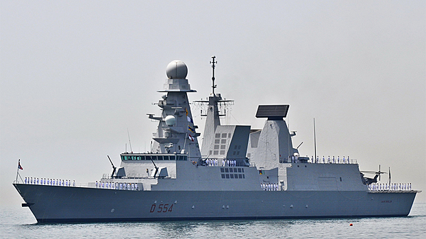 Итальянский военный корабль сбил два беспилотника в Красном море