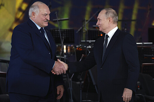 Лукашенко поздравил Путина с победой на президентских выборах