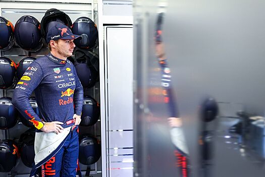 Ферстаппен выругался по радио во время 1-й тренировки Гран-при Бахрейна